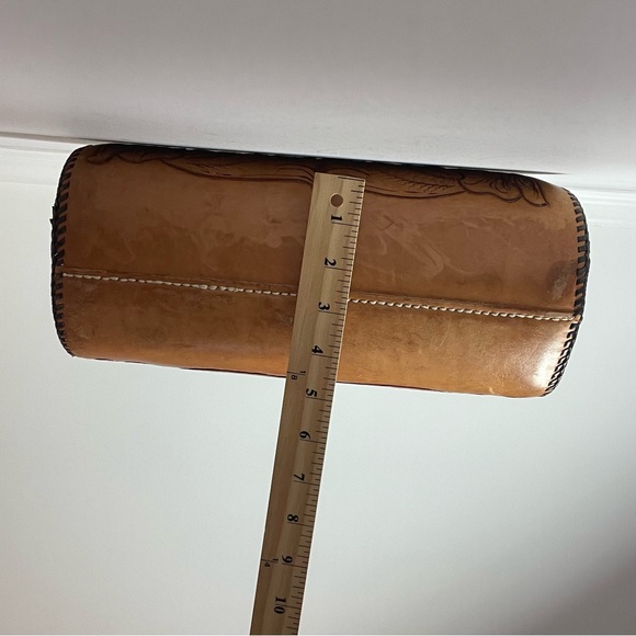 Vintage Brown Tooled Leather Purse Rhinestones Metal Clasp - Picture 16 of 16